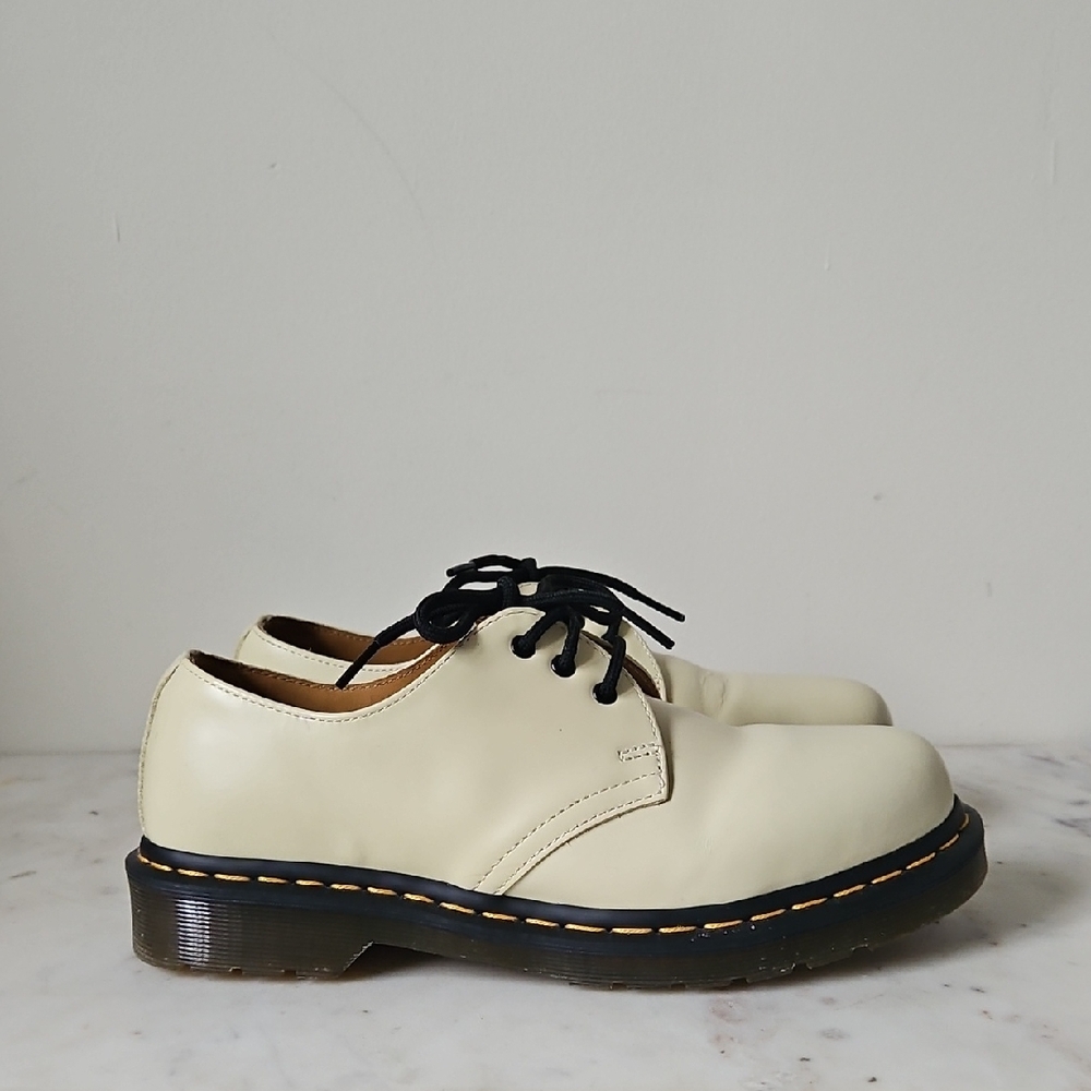 DR. MARTENS: 1461 Parchment Leather Oxfords
